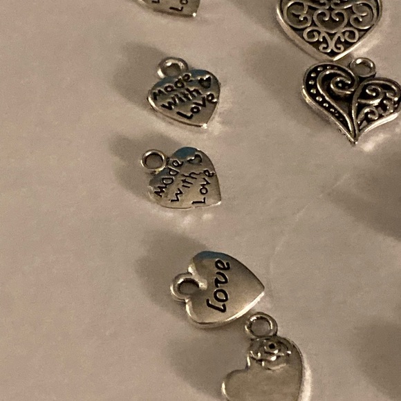 Lot of 11 charms/pendants heart theme - Picture 4 of 8